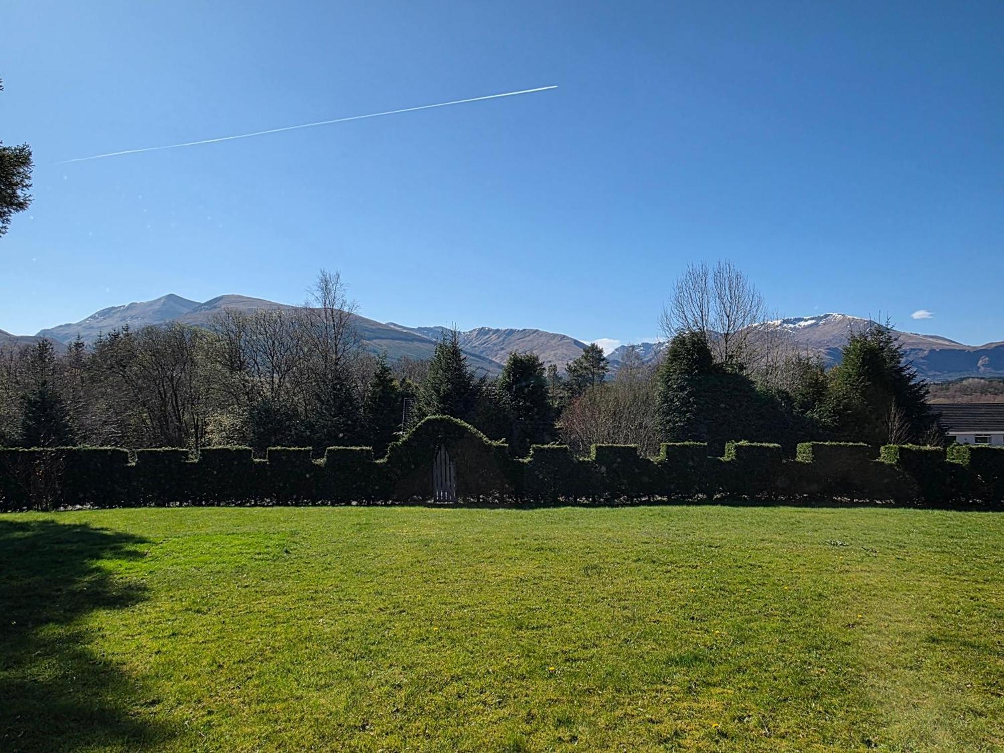 Mizpah Bed & Breakfast Near Ben Nevis Highlands ロイブリッジ エクステリア 写真